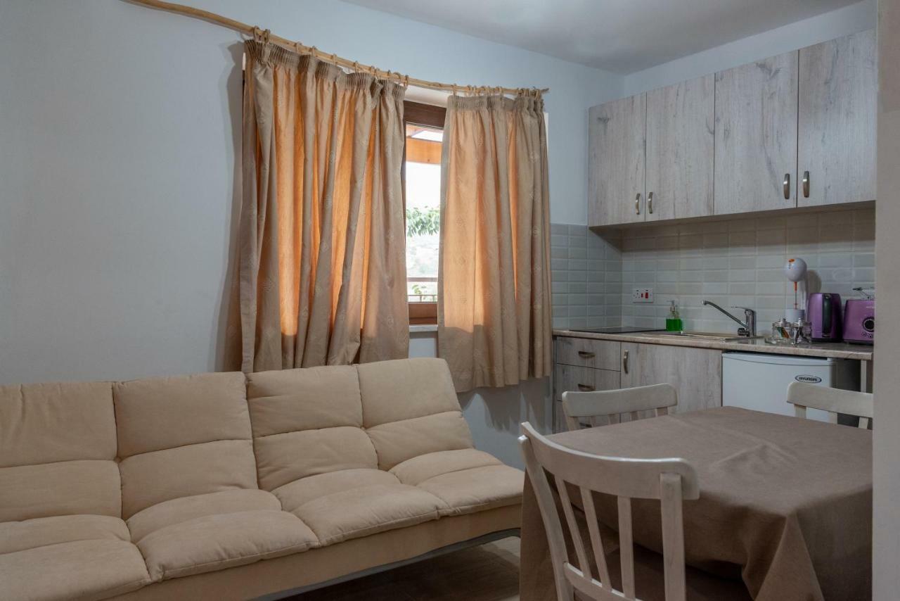 To Konatzi Tis Maroulas Apartment Киперунда Екстериор снимка